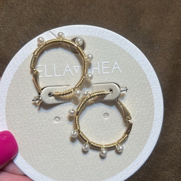 NWT Ella Shea Hoop Earrings - Picture 3 of 4